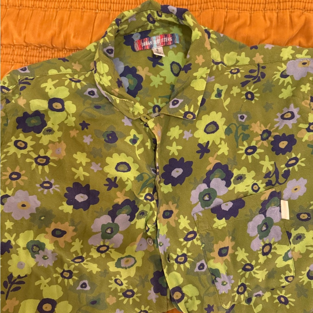 Floral Button-Up Shirt in Green and Purple - Picture 2 of 3